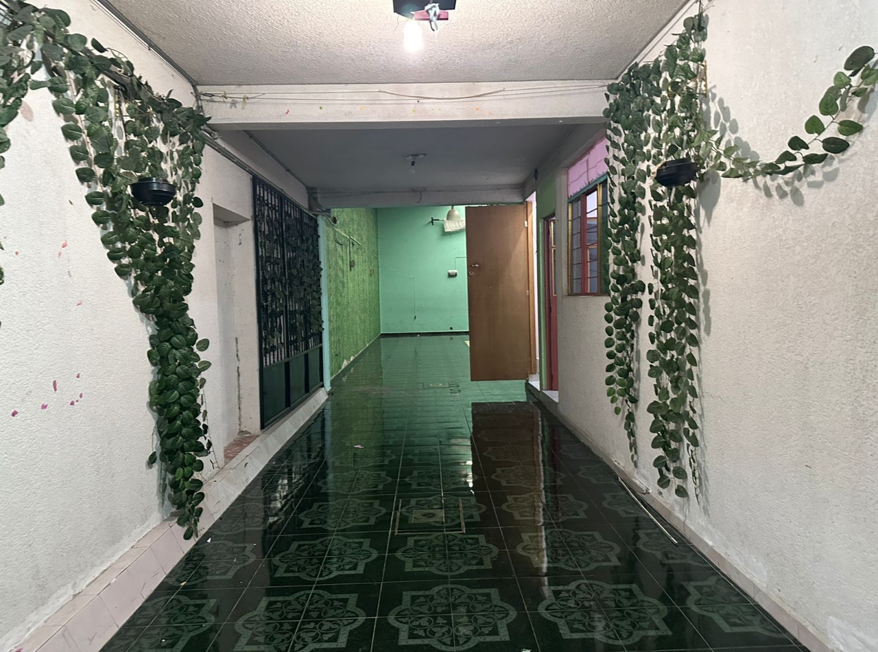 Venta de edificio en la Col. V. Villada en Nezahualcóyotl, Edomex