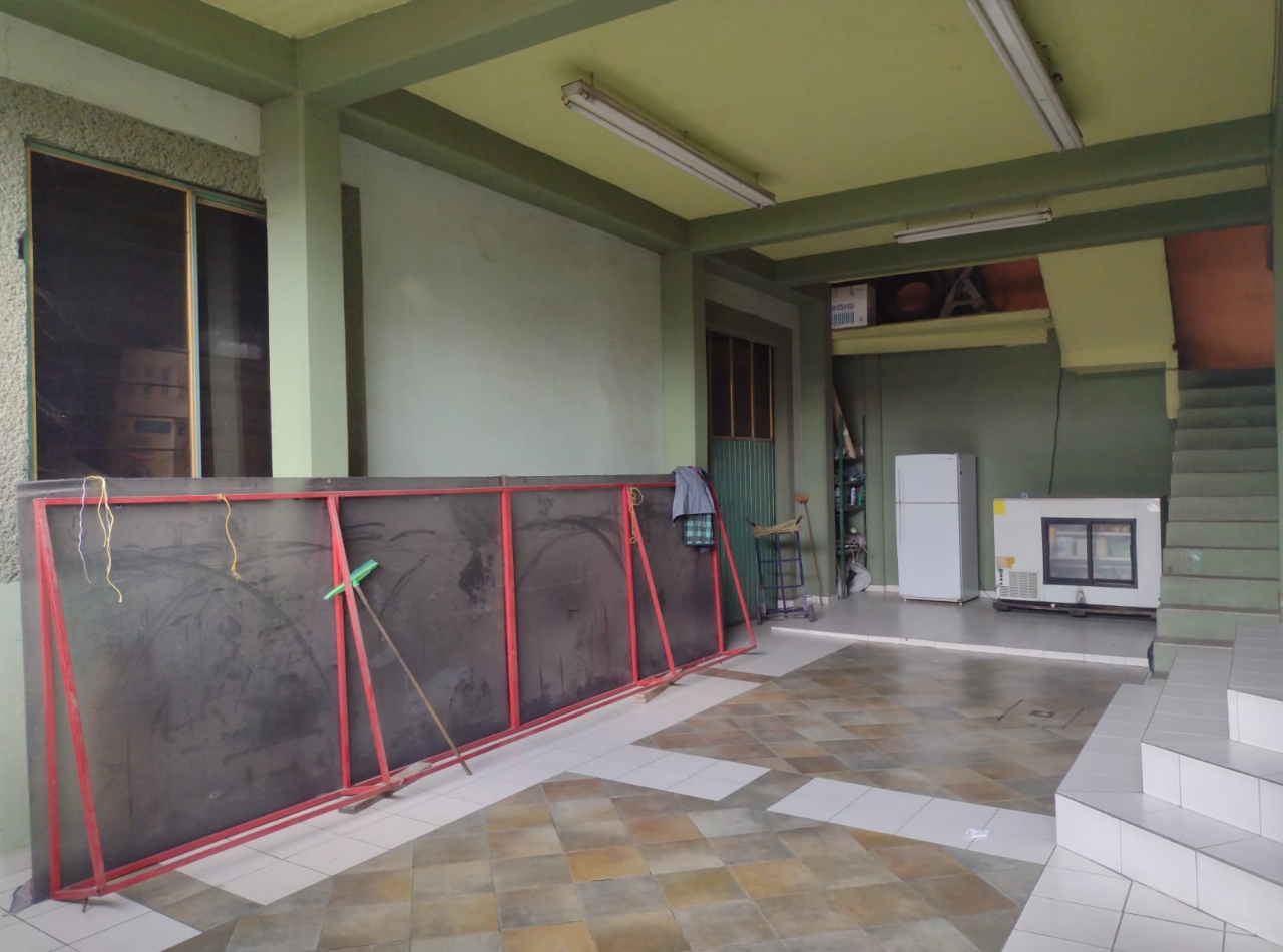 Venta de edificio en la Col. Barrio Tejedores en Chimalhuacán, Edomex 