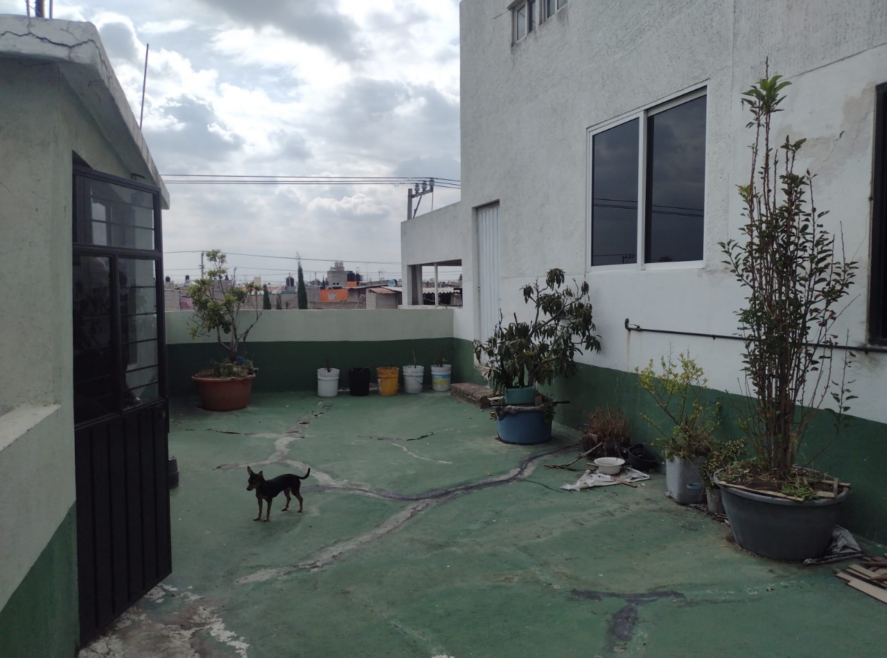 Venta de casa en la Col. Barrio Tejedores en Chimalhuacán, Edomex 