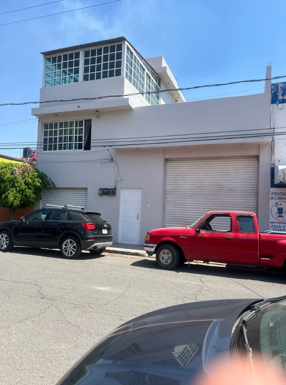Venta de edificio en Ecatepec, Edomex 