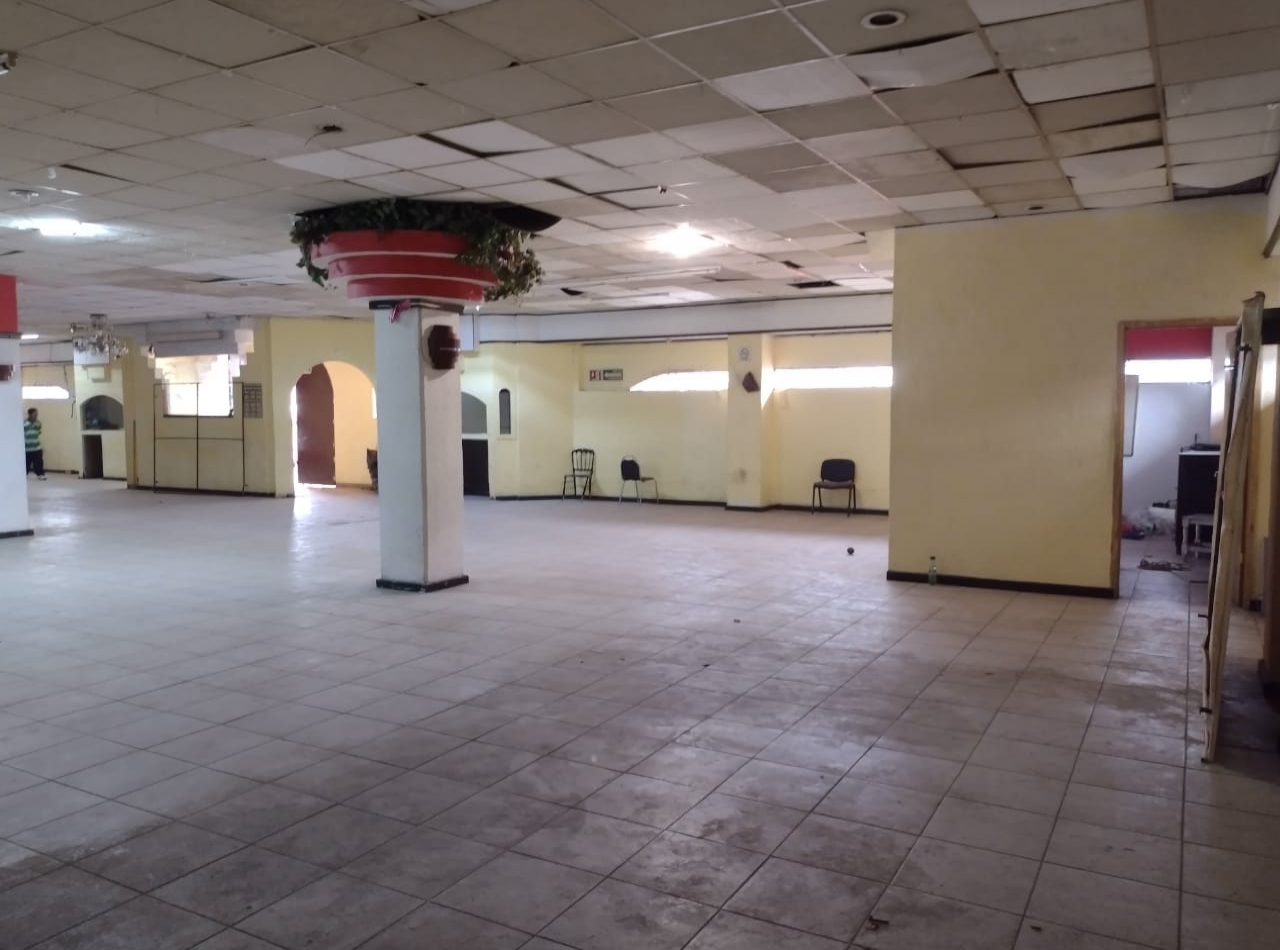 Venta de edificio en Las Águilas, Nezahualcóyotl, Edomex 